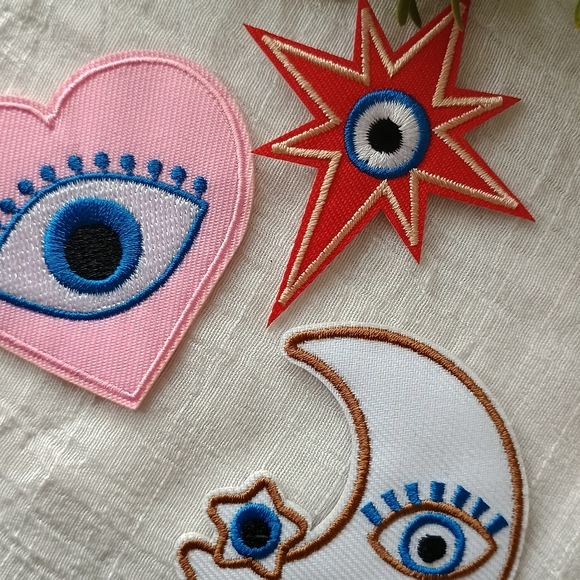 The Unbranded Brand Other - 🐦⬛ MYSTIC CHARM 🐦⬛ x3 bundle Occult Pop iron-on/sew-on patches, celestial